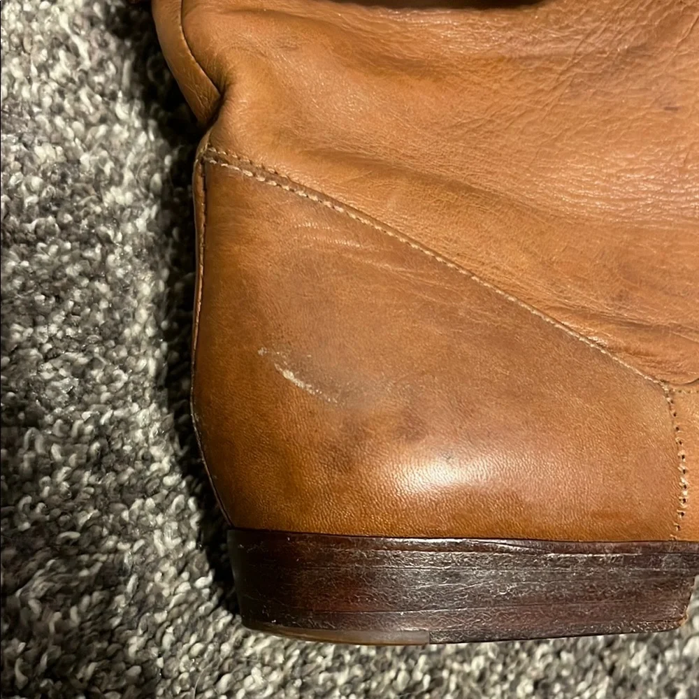 Unisa - made in Brazil- Stylish Tan Leather Boots with Braided Detail Sz 8.5 - Picture 7 of 7